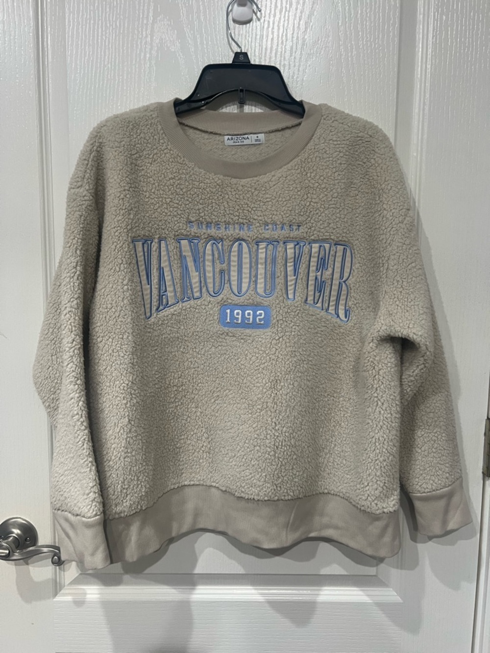 Arizona Jean Company Beige Sherpa Crewneck "Vancouver 1992" with Blue Lettering